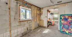 Gutted Waterfront Rehab – Comps up to $900k