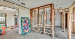 Gutted Waterfront Rehab – Comps up to $900k