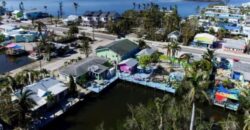 Gutted Waterfront Rehab – Comps up to $900k