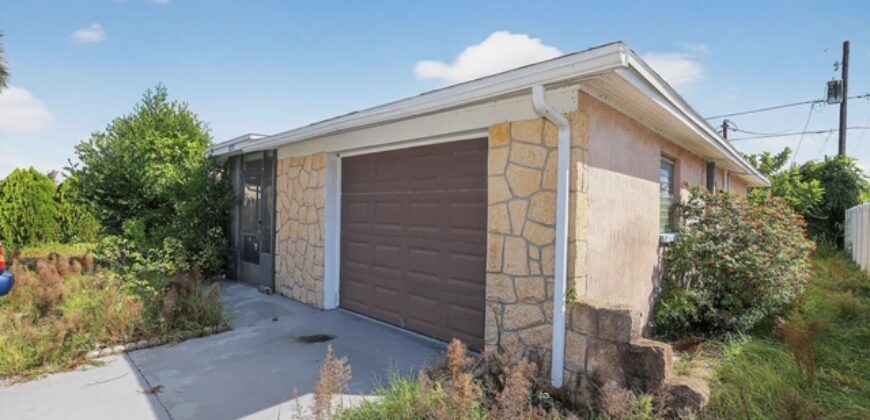 Off Market – CBS 2/2 Fixer Upper in Holiday, FL