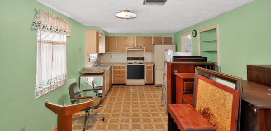 Off Market – CBS 2/2 Fixer Upper in Holiday, FL